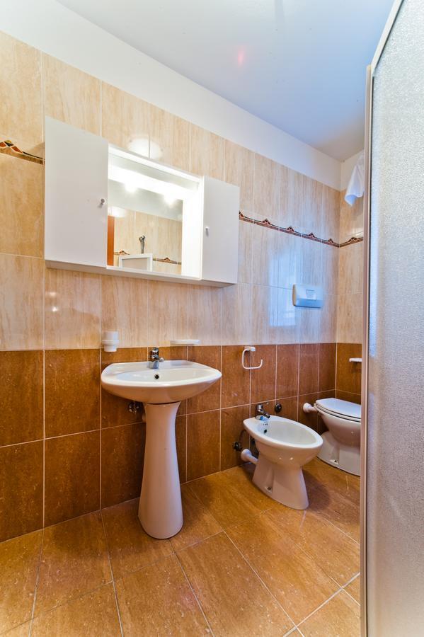 Valbella Apartment Bibione Bagian luar foto